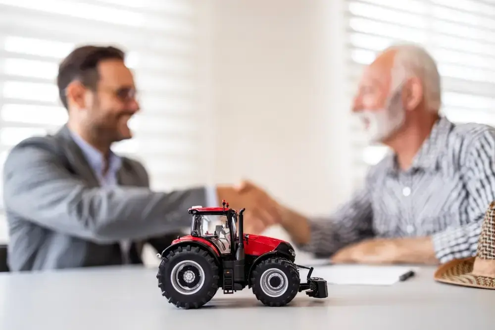 Obowiązkowe ubezpieczenie OC rolnika – jak działa