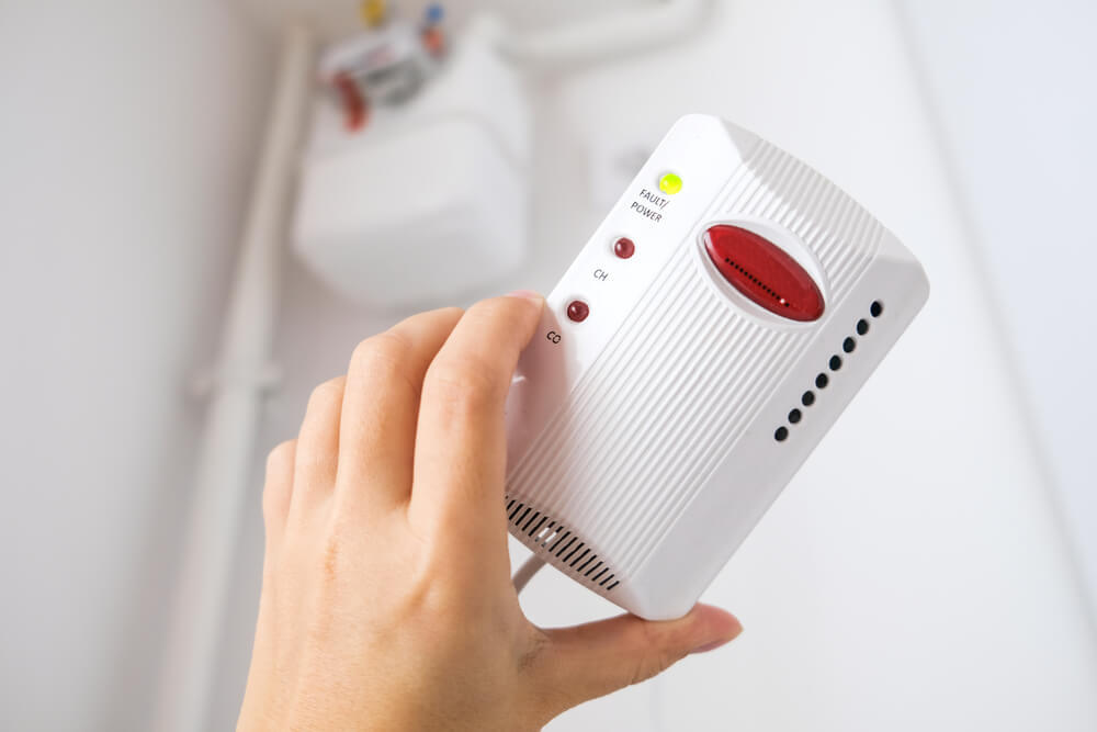 Detektor gazu — czym jest i jakie spełnia funkcje?