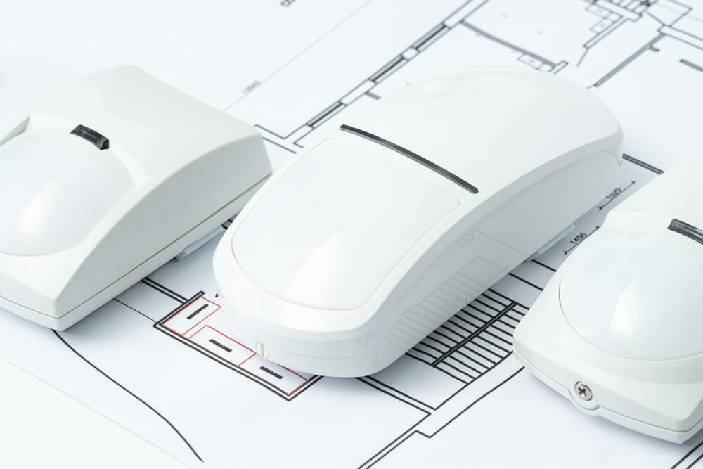 Czujniki sejsmiczne – jakie mają zastosowanie w ochronie obwodowej?