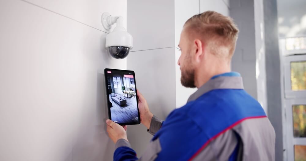 Serwis monitoringu – na czym polega i kiedy go wykonać?